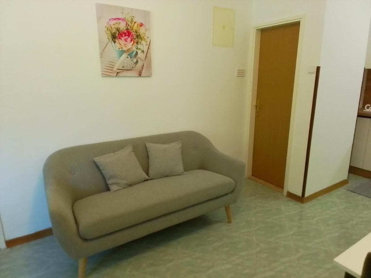 Apartman Leni โปเรช ภายนอก รูปภาพ